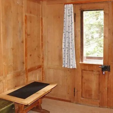 ゲストハウス Speciale - Celerina 2*