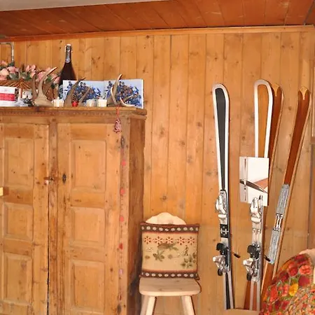 ゲストハウス Speciale - Celerina